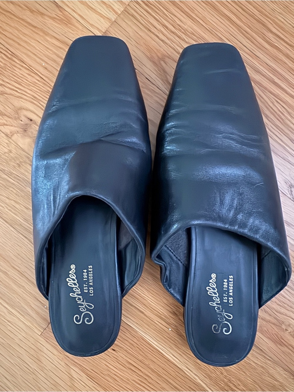 Seychelles Black Leather Square-Toe Slip-Ons